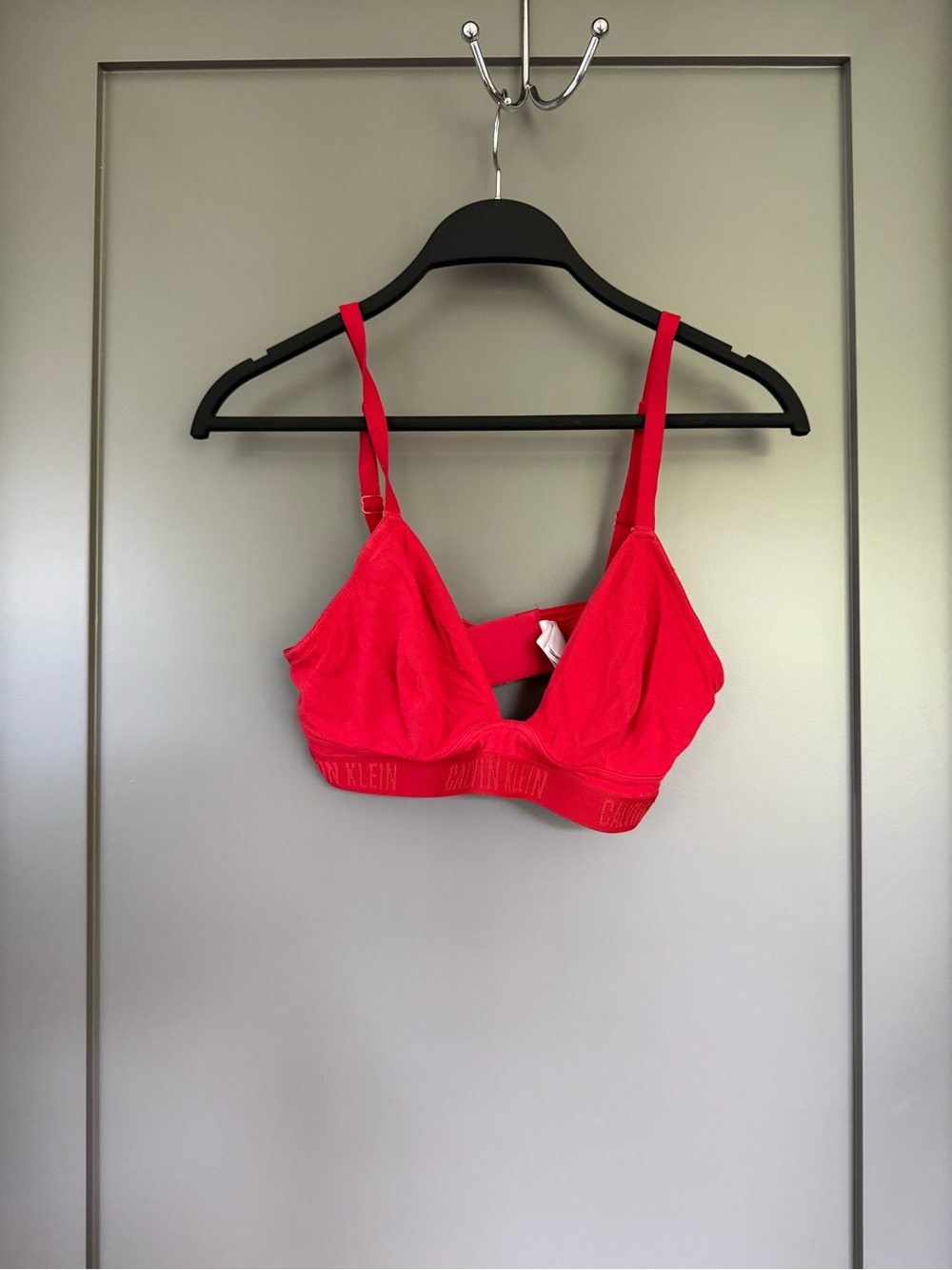 Calvin Klein Bright Red Wireless Bralette